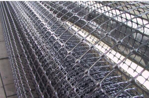 �ӽ��������